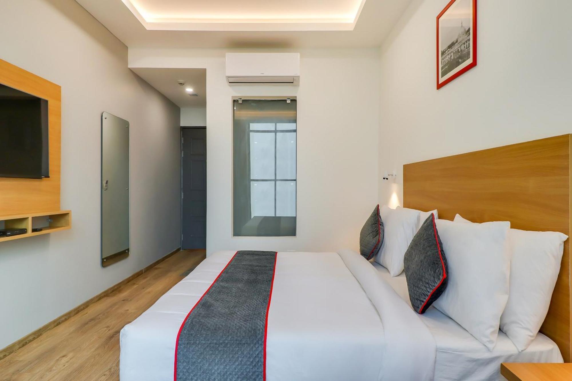 Hotel Super Townhouse Jashn Chinhat Exterior foto