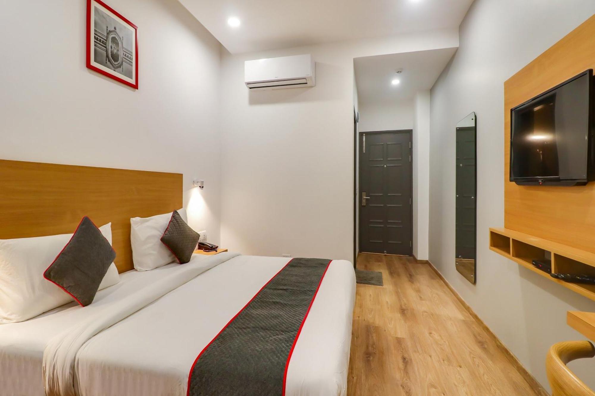 Hotel Super Townhouse Jashn Chinhat Exterior foto